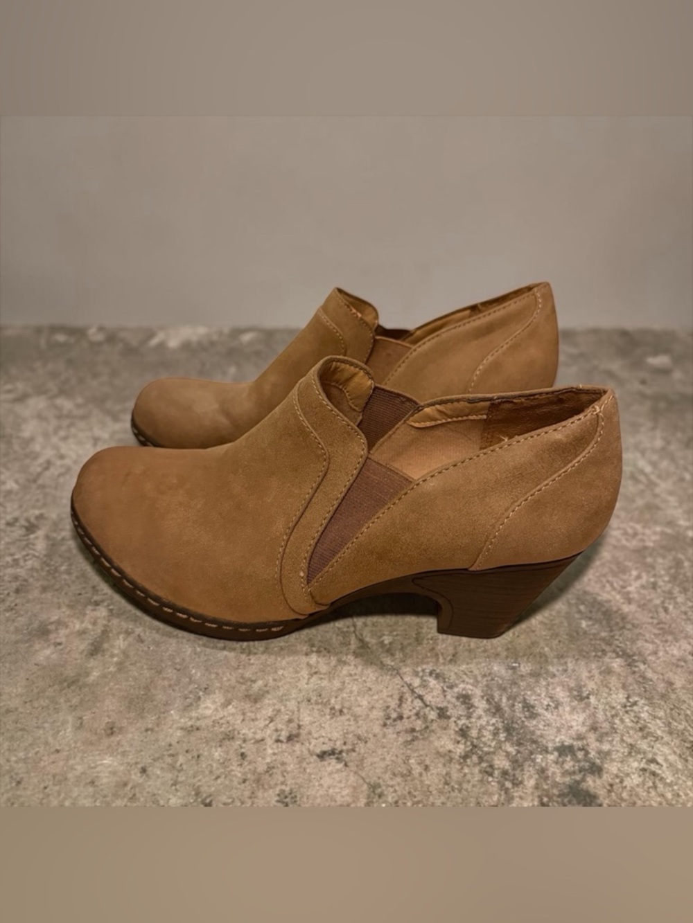 Croft & Barrow Boots Womens Med Morgan Ankle Bootie Tan Leather